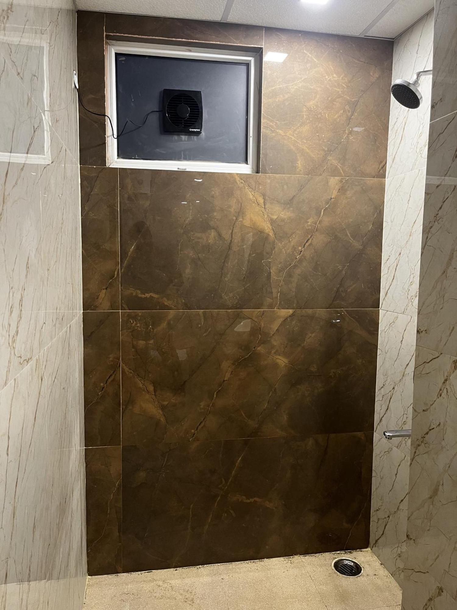 Roomquet Comfort Inn Allāhābād Junction エクステリア 写真